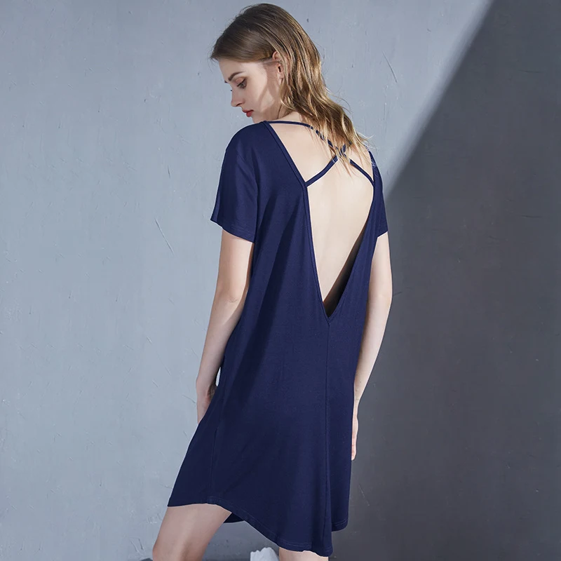 Chemise de nuit dos nu en modal pour femme Vêtement d'intérieur fin Confort léger pour la maison Profitez de la douceur respirante et du style élégant.