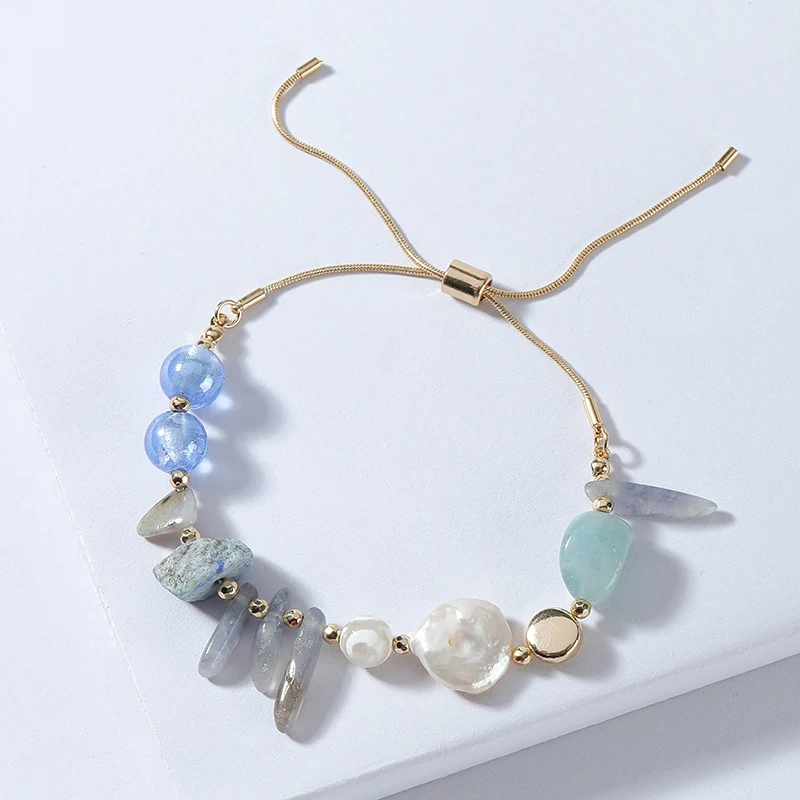 Europese en Amerikaanse mode-sieraden armband met originele zoetwaterparel, steen en slangketting, trekkoord.