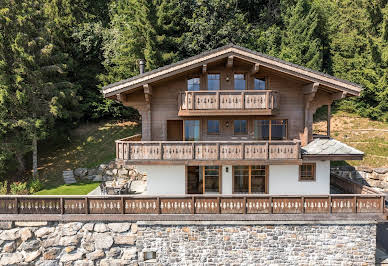 Maison avec jardin et terrasse 1