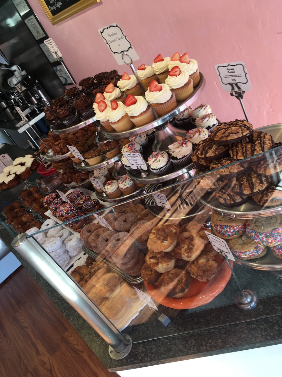 Gluten-Free at Posh Pop Bakeshop