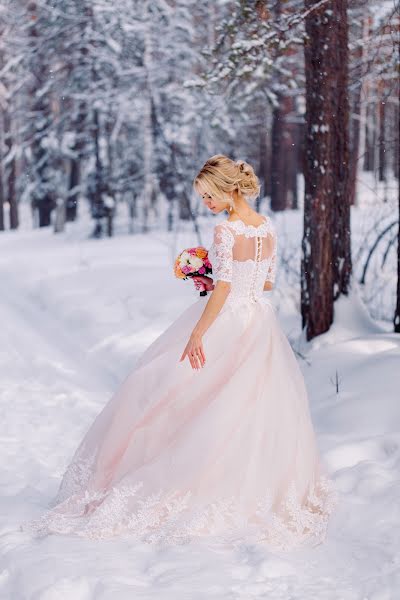 ช่างภาพงานแต่งงาน Evgeniy Konstantinopolskiy (photobiser) ภาพเมื่อ 1 มีนาคม 2018
