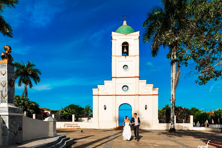 Fotografo di matrimoni Agustin Regidor (agustinregidor). Foto del 10 luglio 2017