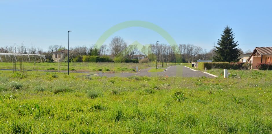 Vente terrain  769 m² à Bressols (82710), 95 280 €