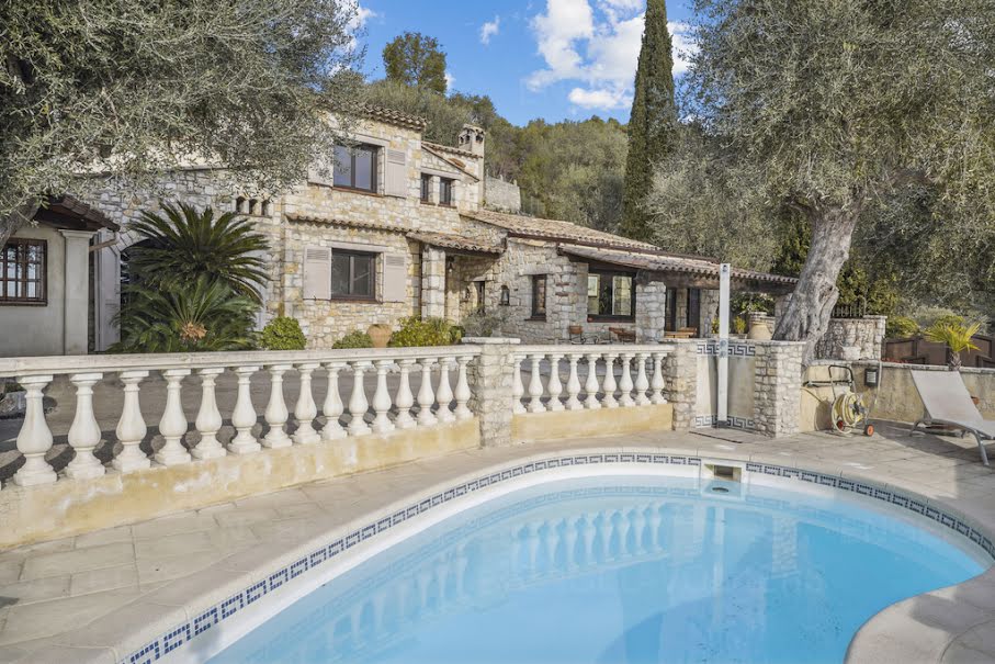 Vente maison 9 pièces 198 m² à La Colle-sur-Loup (06480), 1 490 000 €