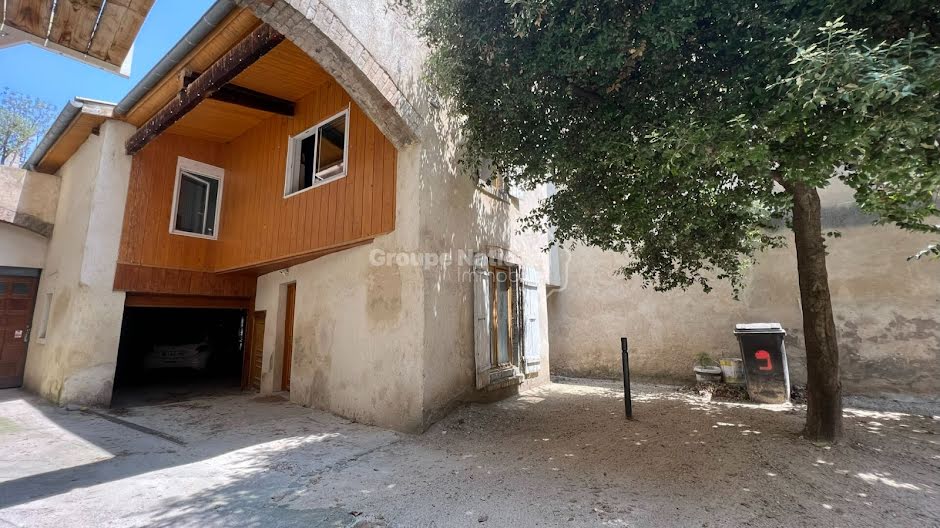 Vente maison 4 pièces 85 m² à Valence (26000), 190 000 €