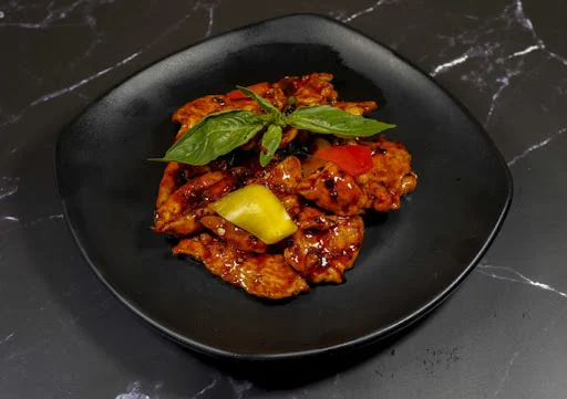 Sliced Chicken Chilli Basil Dry [h]