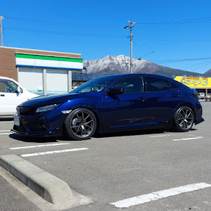 シビック FK7