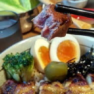 開丼 燒肉vs丼飯