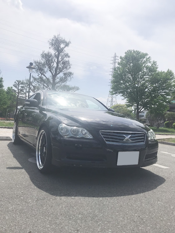 マークXの洗車・エンジンオイル交換・ドライブに関するカスタム事例の投稿画像1枚目