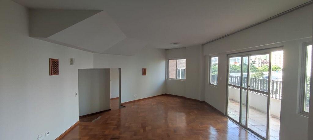 Apartamentos à venda Novo Centro