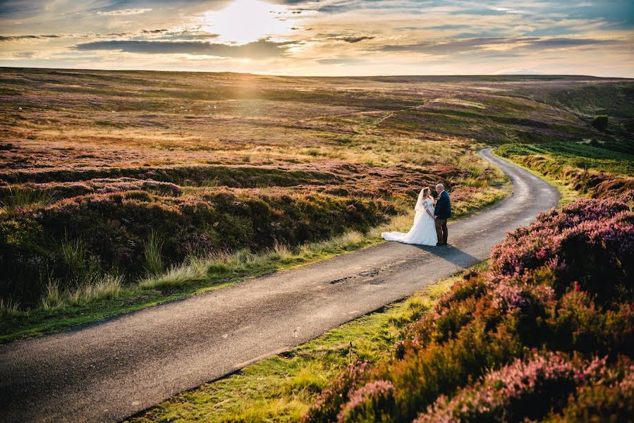 Fotografo di matrimoni Paul Stott (paulandtim). Foto del 2 giugno 2019