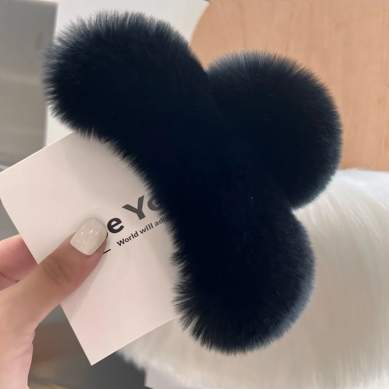 Barrettes Coréennes en Vrai Poil de Loutre pour Femmes Attachez vos cheveux avec style. Un accessoire élégant, résistant et d'une beauté naturelle