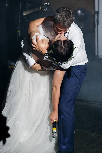 Fotografo di matrimoni Anya Lipman (lipmandarin). Foto del 18 luglio 2018