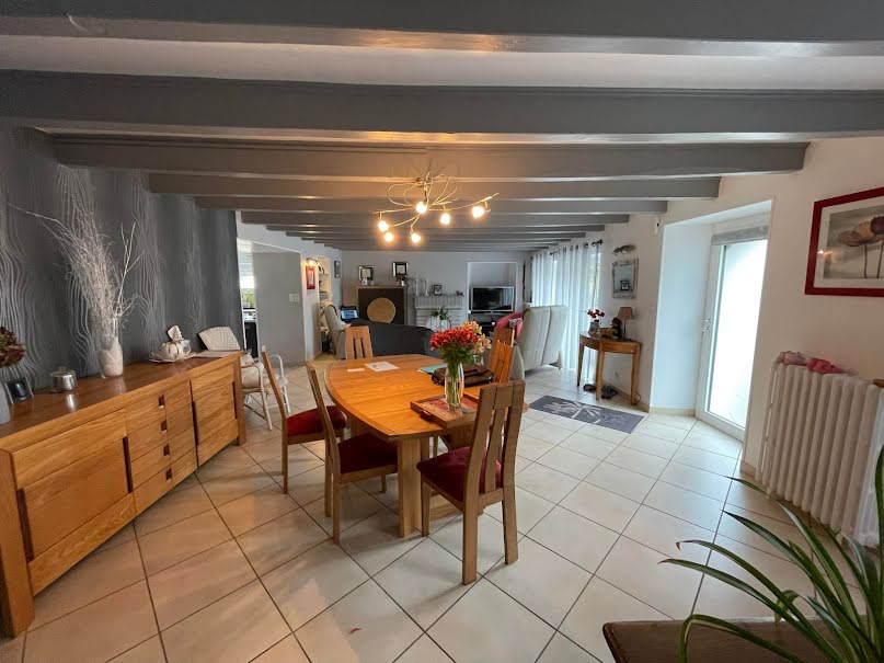 Vente maison 8 pièces 215 m² à Baud (56150), 388 125 €