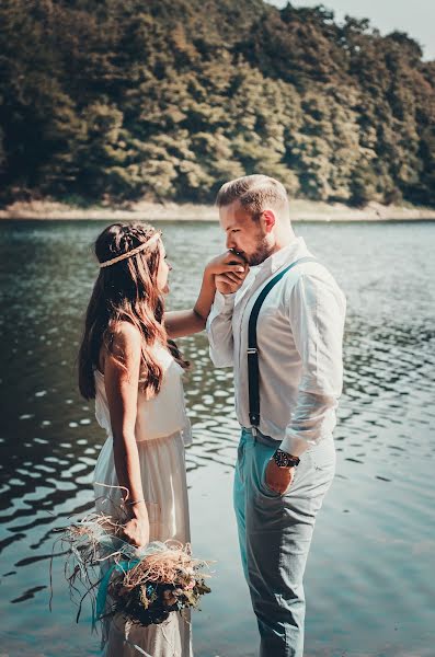 Fotógrafo de casamento Gencay Çetin (venuswed). Foto de 17 de fevereiro 2018