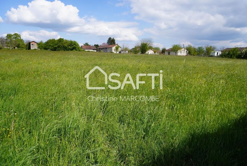  Vente Terrain à bâtir - 7 515m² à Thiviers (24800) 