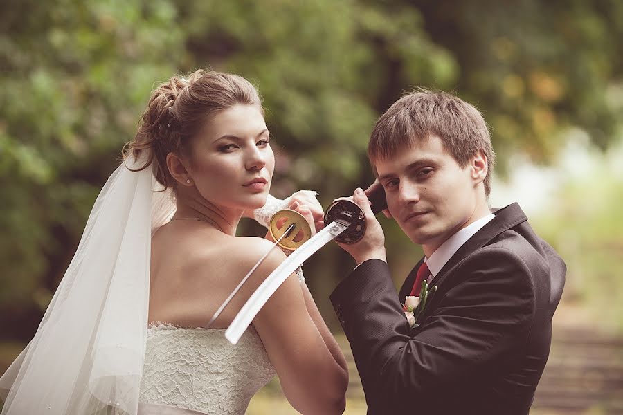 Wedding photographer Oksana Solopova (oxisolopova). Photo of 26 September 2013