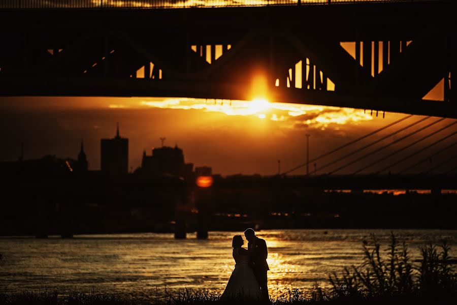 Wedding photographer Kamil Czernecki (czernecki). Photo of 30 July 2019