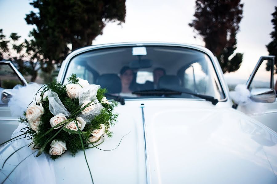 Fotógrafo de casamento Massimiliano Ferrante (mamiphoto). Foto de 9 de fevereiro 2018