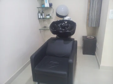 Discover U Unisex Salon And Spa photo 