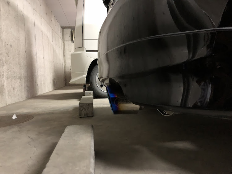 ノートの洗車・マフラー交換・DIYに関するカスタム事例の投稿画像2枚目
