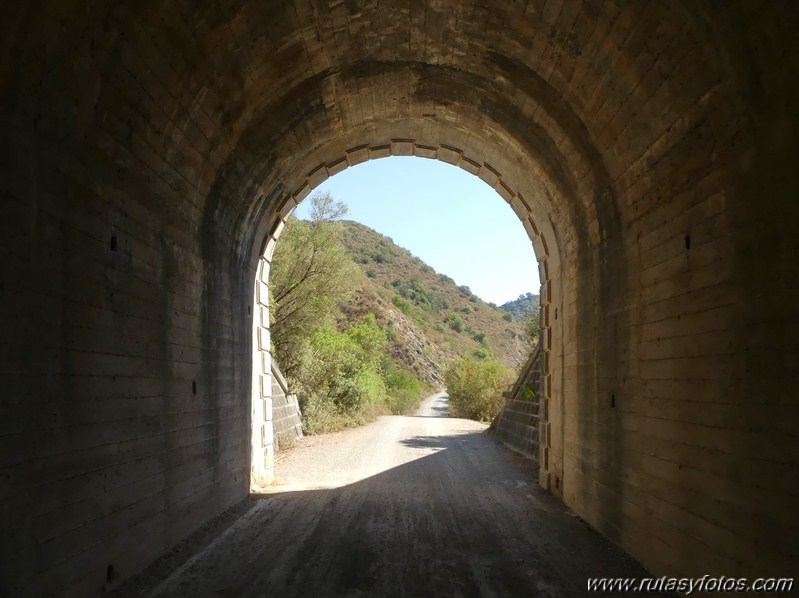 Via Verde de la Sierra: Puerto Serrano - Olvera