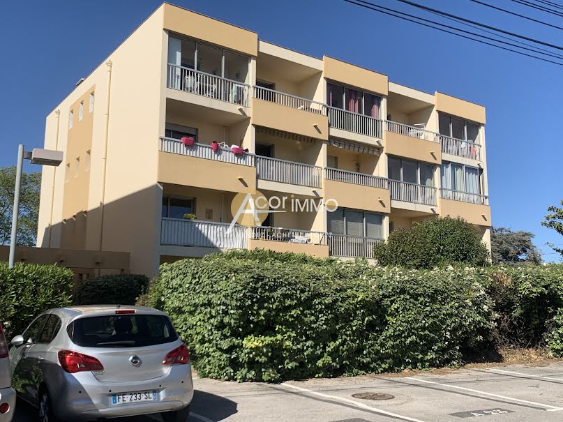 Vente appartement 2 pièces 54 m² à Six-Fours-les-Plages (83140), 225 000 €