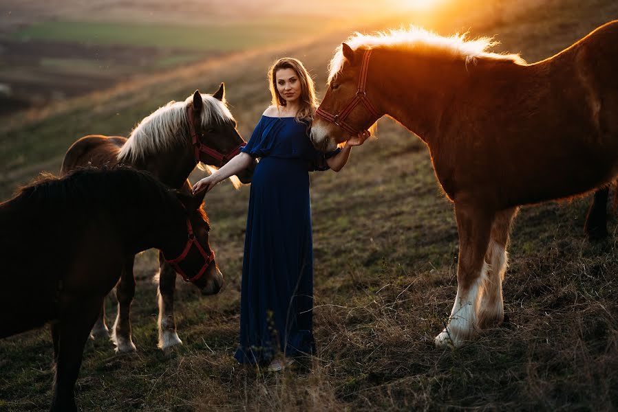 Svadobný fotograf Barna Adrian (adrianbarna). Fotografia publikovaná 23. apríla