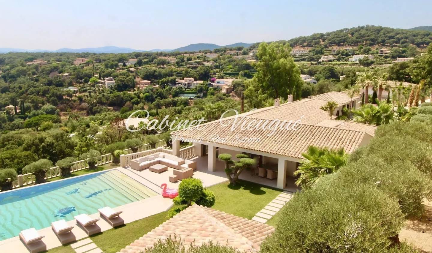 Villa avec piscine et terrasse Grimaud