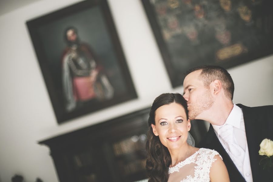 Fotógrafo de casamento Anita Nagy (anitanagyphoto). Foto de 11 de abril 2017