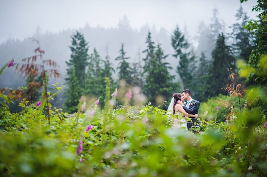 Fotografo di matrimoni Leslie Biggar (sakuraphotograph). Foto del 9 maggio 2019