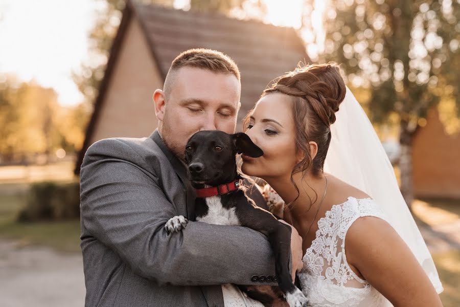 Svatební fotograf Tímár Bence (timarbencephoto). Fotografie z 4.května