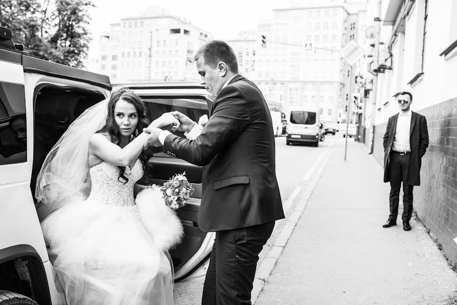 Fotógrafo de bodas Polina Saveleva (tasaveleva). Foto del 19 de febrero 2020