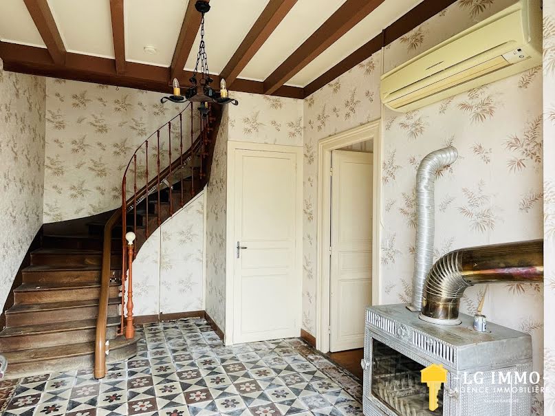 Vente maison 5 pièces 110 m² à Saint-Fort-sur-Gironde (17240), 252 900 €