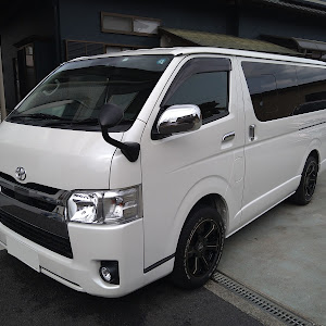 ハイエースバン
