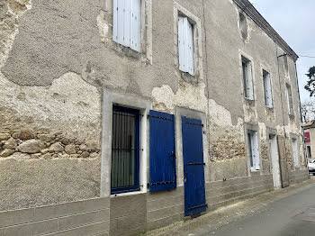 maison à Mauléon (79)