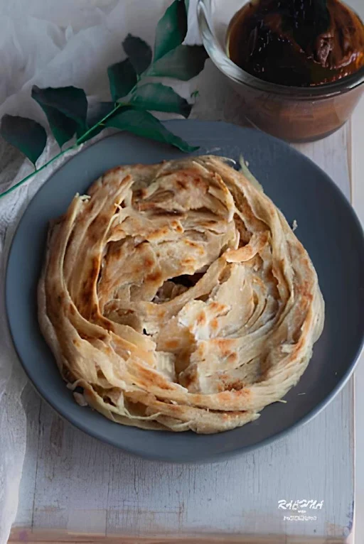 Green Mirchi Paratha