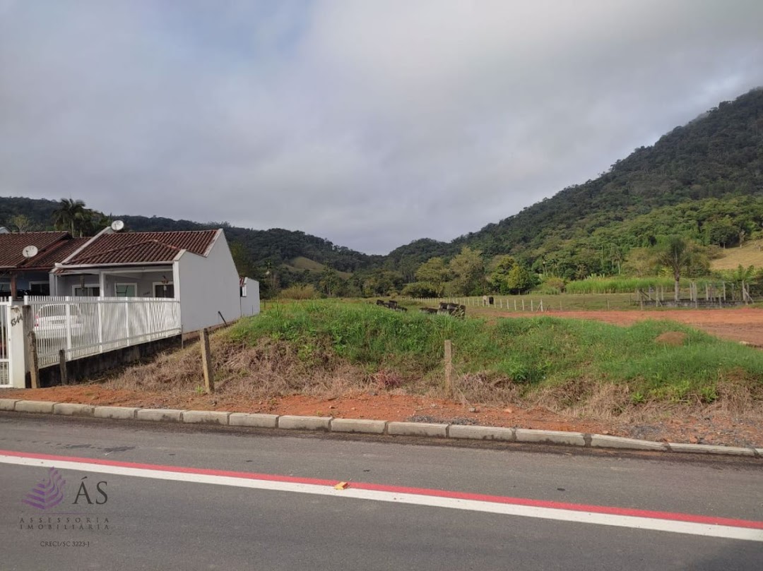 Terrenos à venda Escola Agrícola