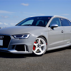 RS3 スポーツバック