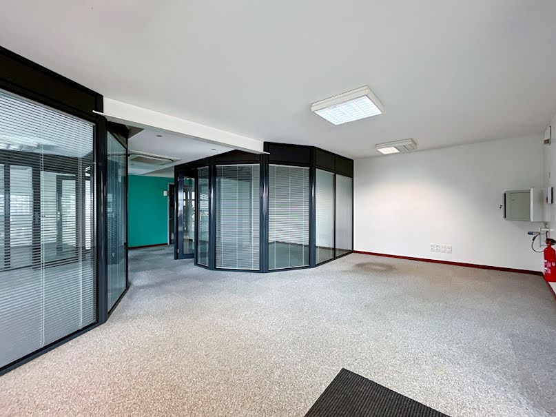 Location  locaux professionnels  70 m² à Montauban (82000), 962 €