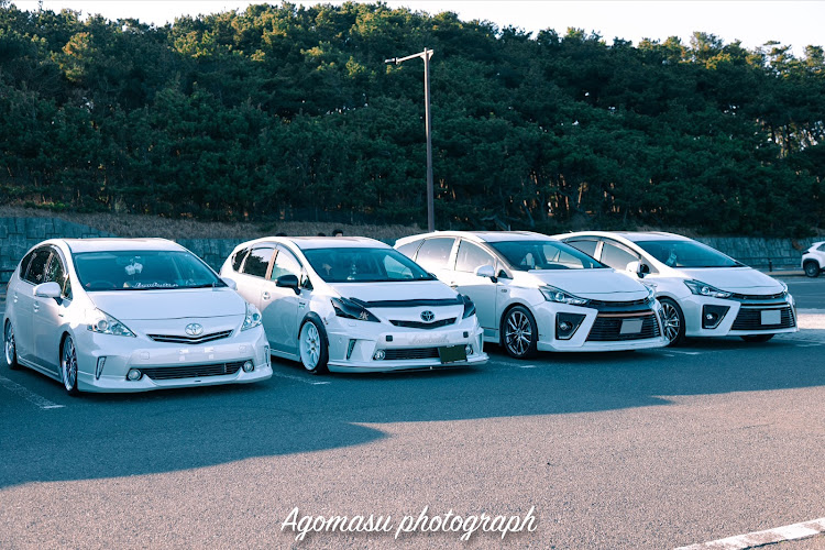 プリウスαの茨城オフ会・茨城県営駐車場・EOS R・Lightroomに関するカスタム事例の投稿画像1枚目