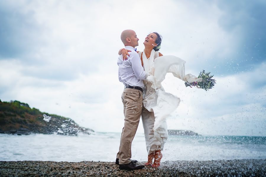 Fotógrafo de casamento Vassil Nikolov (vassil). Foto de 2 de outubro 2017