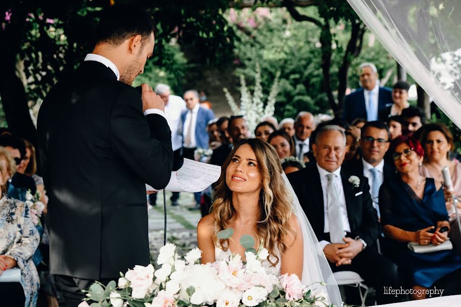 Fotografo di matrimoni Luca Salvemini (salvemini). Foto del 19 ottobre 2021