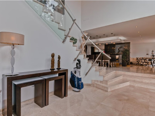 Maison avec piscine 3