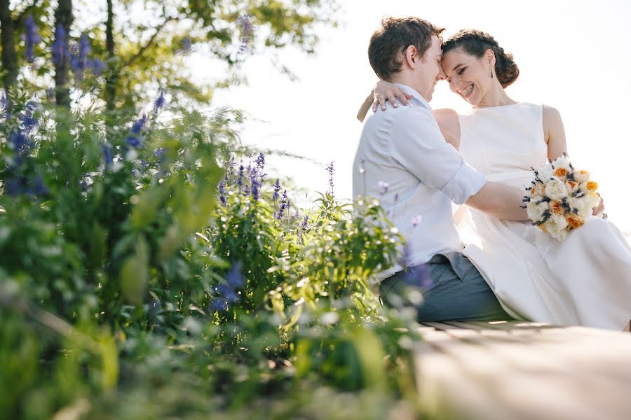 Fotógrafo de casamento Dmitriy Pustovalov (pustovalovdima). Foto de 20 de maio 2019