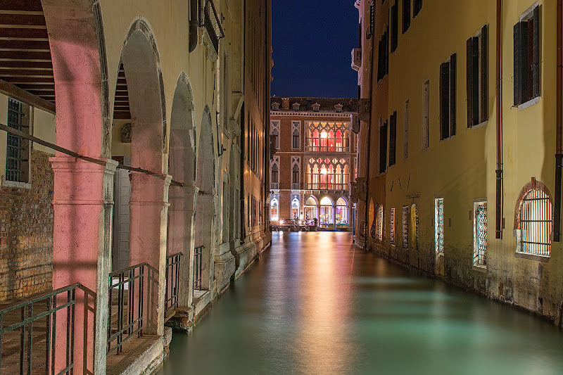 Canale in notturna di Blondy