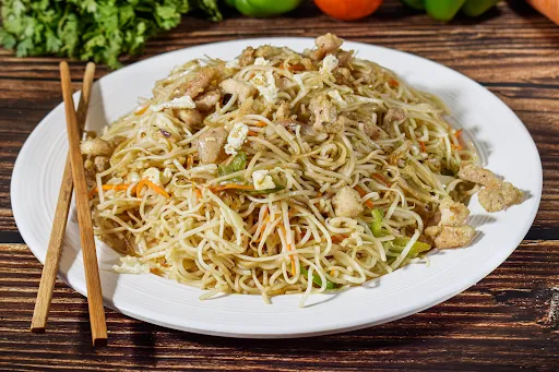 Chicken Hakka Noodles