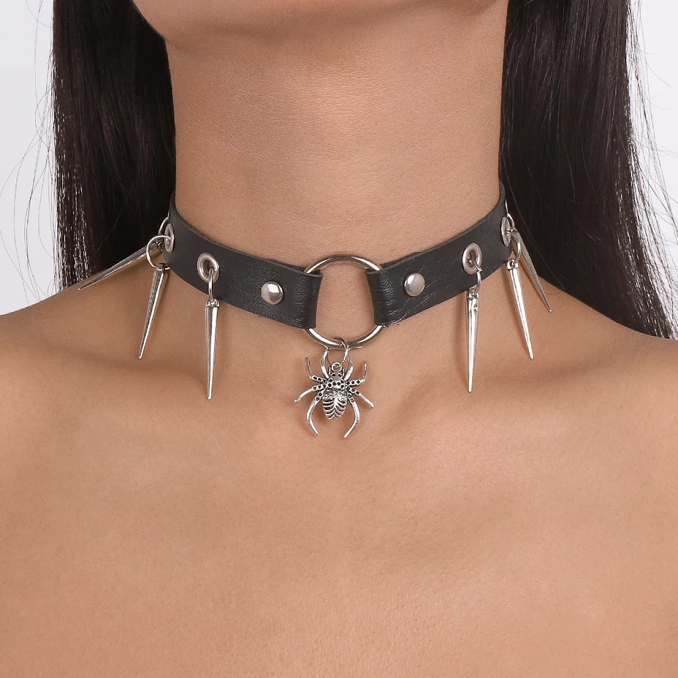 Gepersonaliseerde Punk Slang Ketting Mode Sieraden Uniek cadeau Stoer design. Een opvallende ketting voor een edgy en moderne look. Bestel nu!