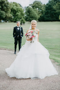 Wedding photographer Samantha Ward (sammjay). Photo of 26 October 2019