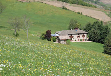 Propriété avec piscine 11